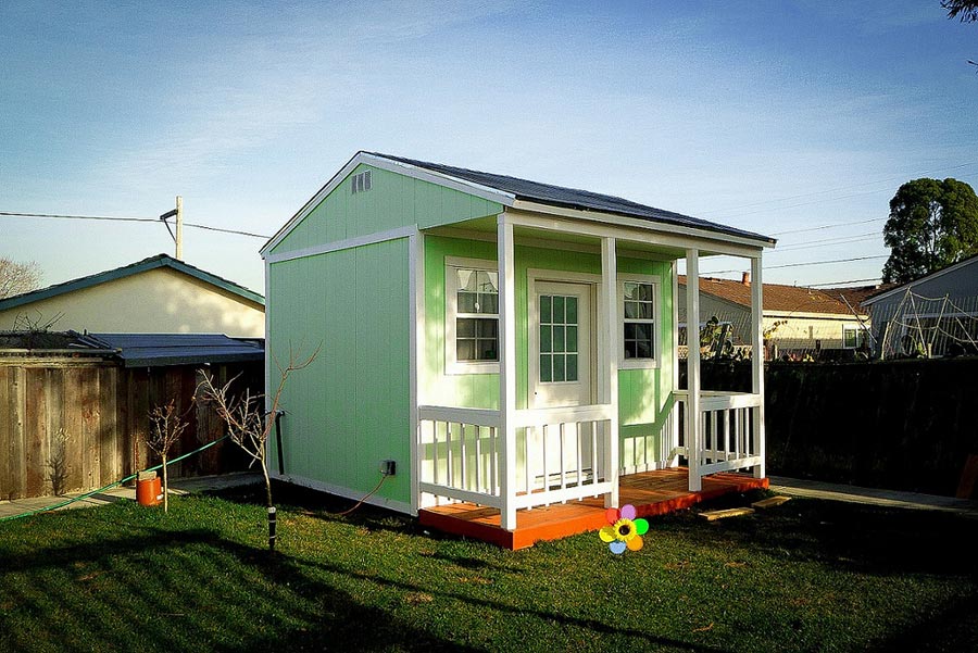 Backyard Tiny House - Tiny House Swoon