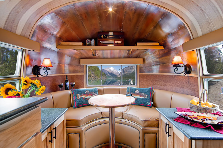 Restored Airstream Flying CloudTiny House Swoon | Tiny House Swoon