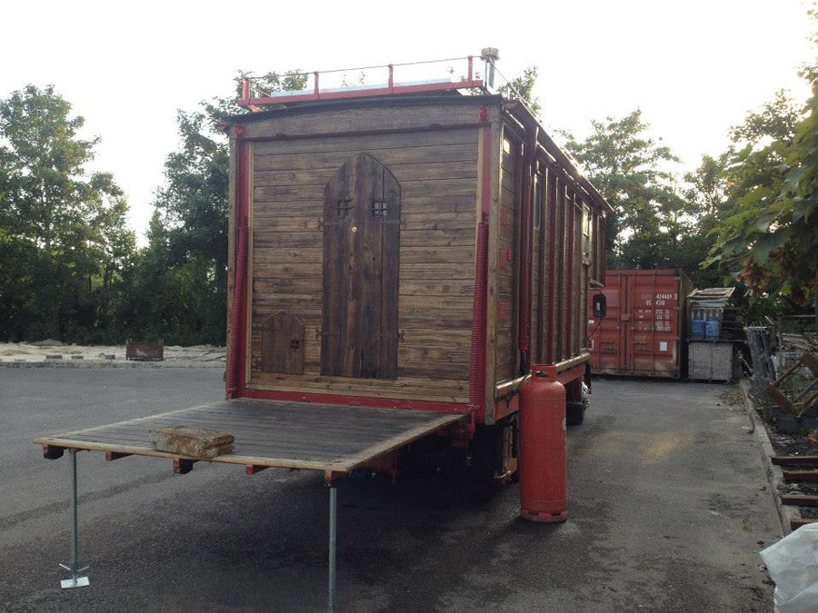 peafield-house-box-10