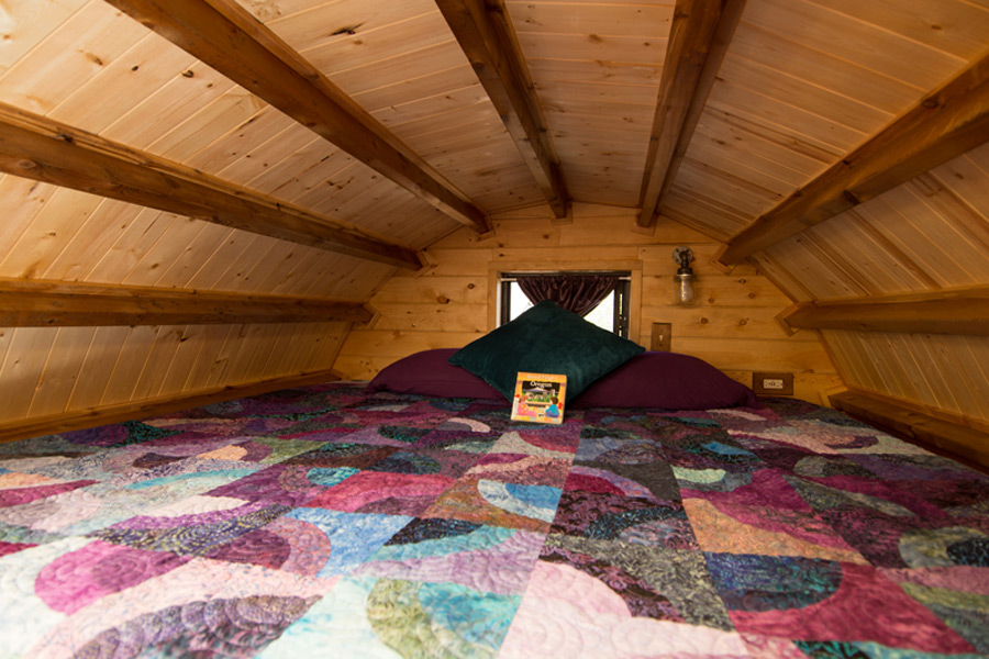 roly-poly-tiny-house-hotel-9