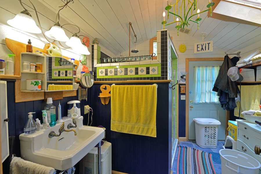 shiny-tiny-mansion-9