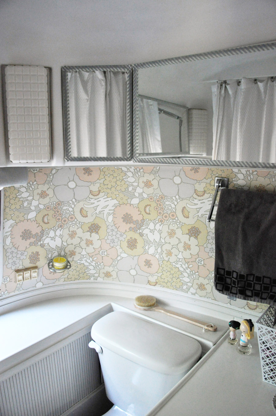 a-small-life-airstream-21