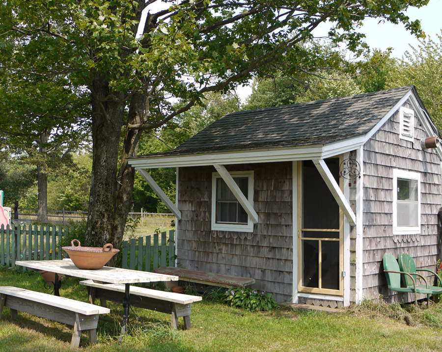 Garden Shed Guest House | Tiny House Swoon