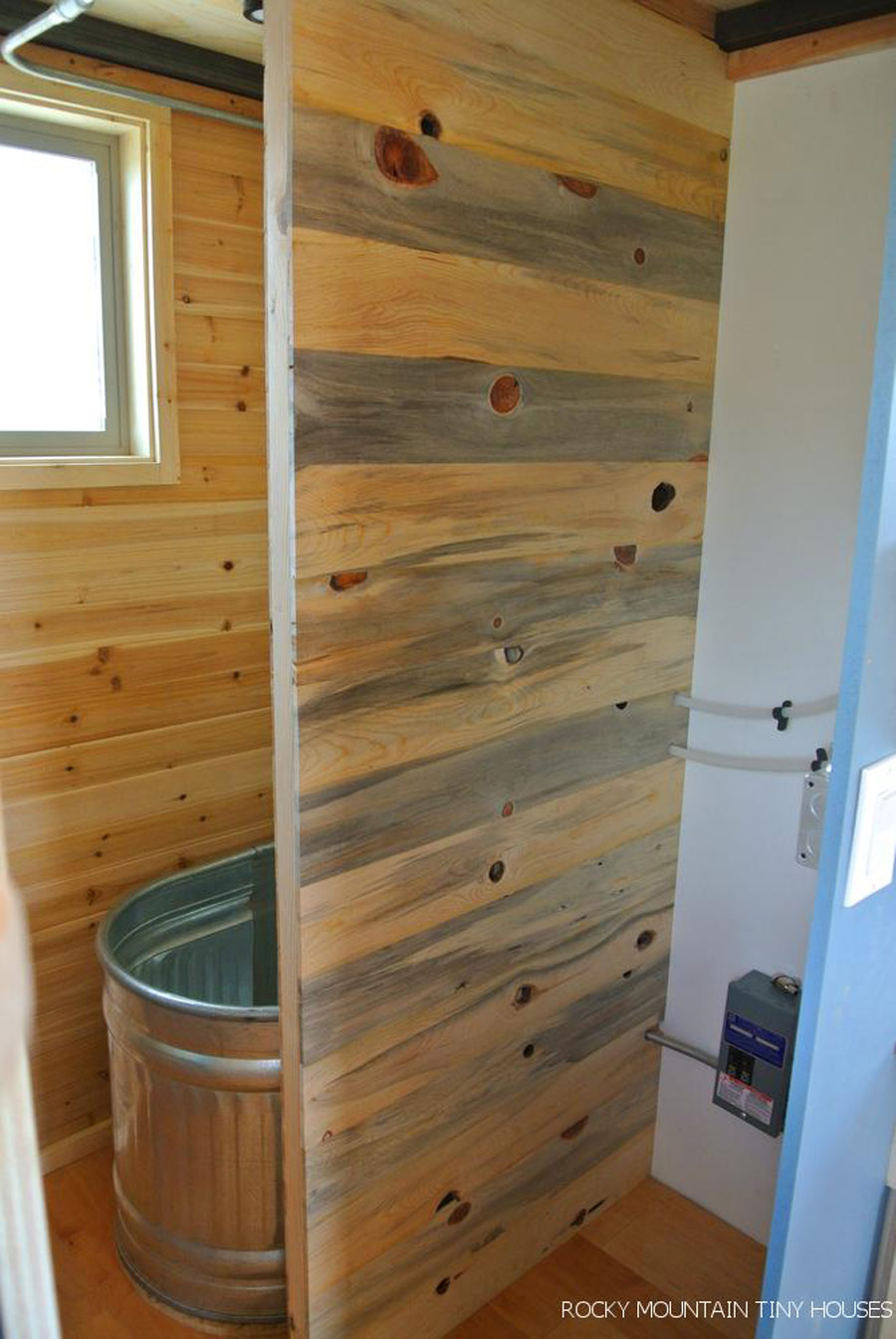 front-range-rocky-mountain-tiny-houses-9