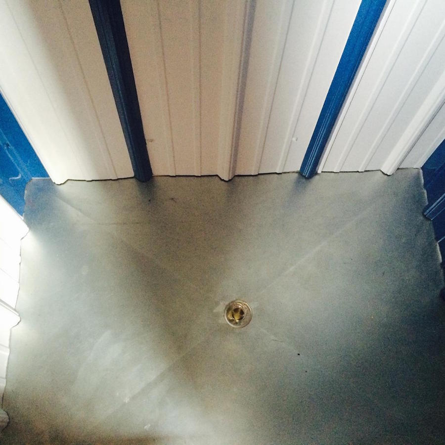 tiny-oakhurst-farmhouse-10