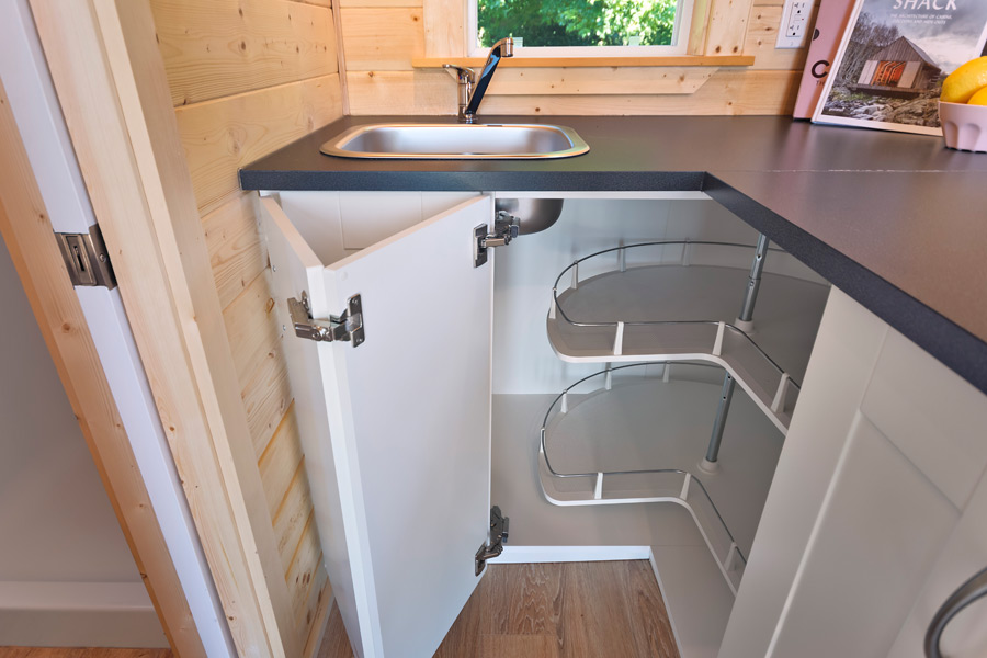 tiny-pink-home-tiny-living-homes-9