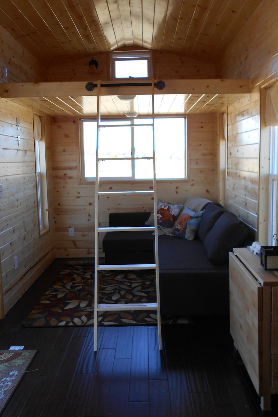 30-tiny-diamond-home-8