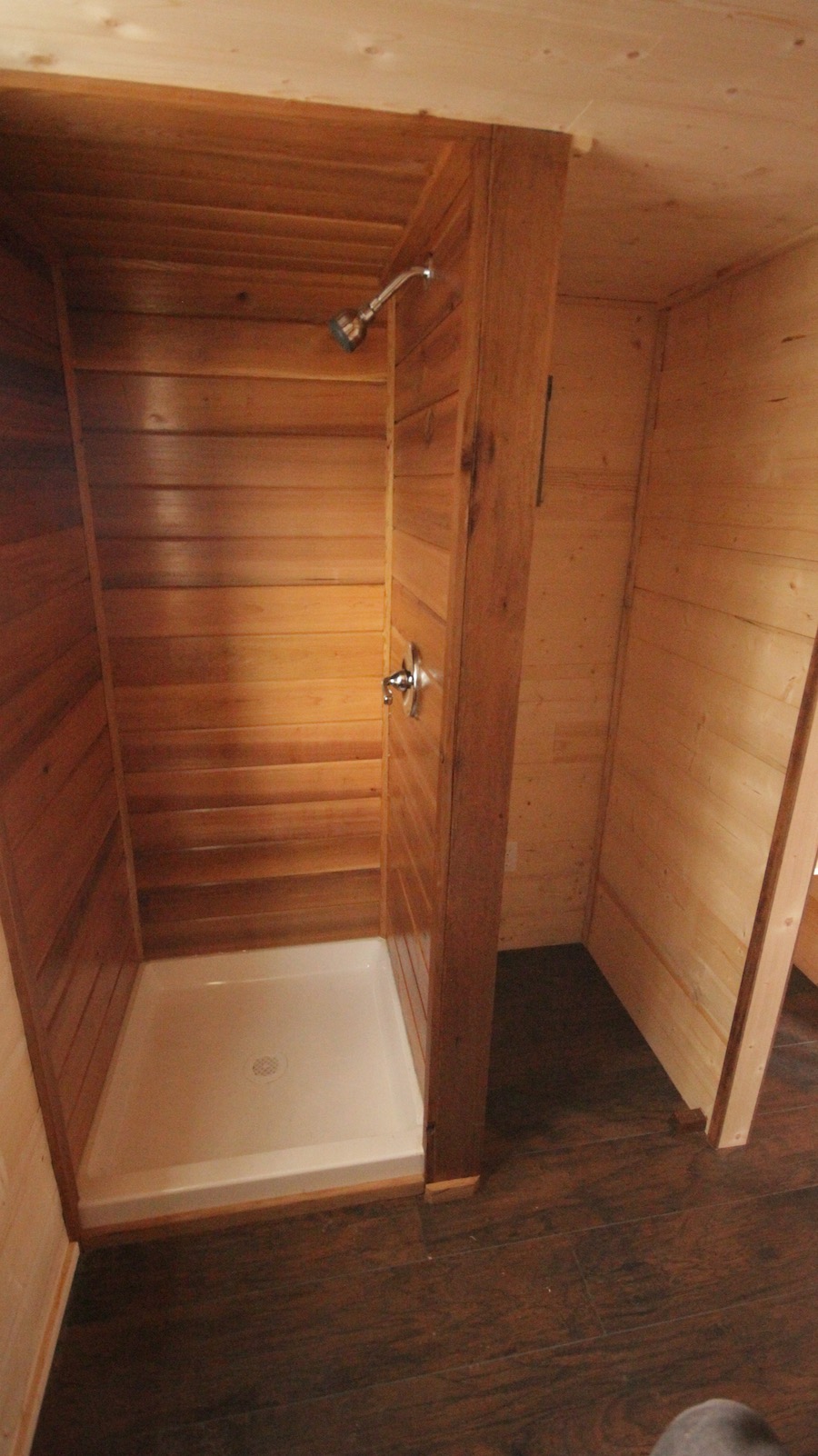 nomadic-tiny-house-12