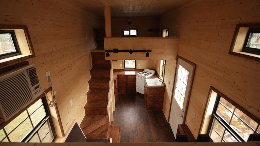 nomadic-tiny-house-15