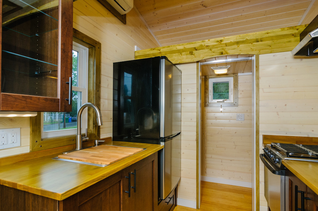 hardy-wishbone-tiny-homes-7