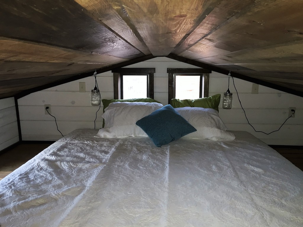 silver-creek-tiny-house-9