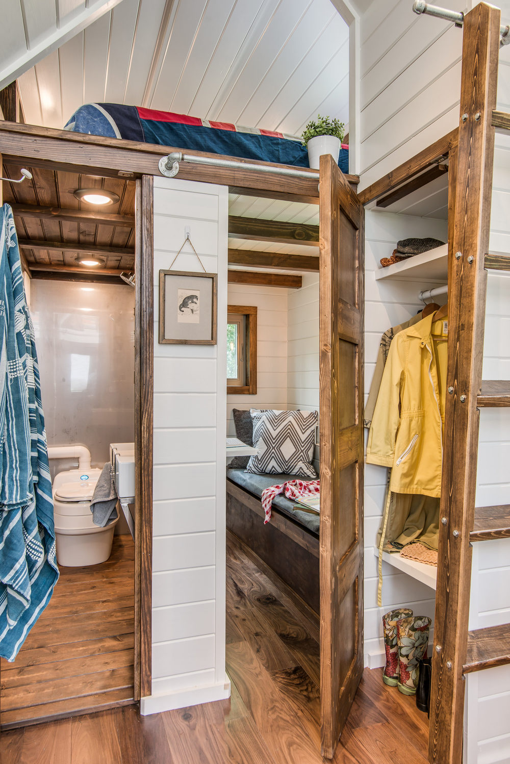 cedar-mountain-new-frontier-tiny-homes-7