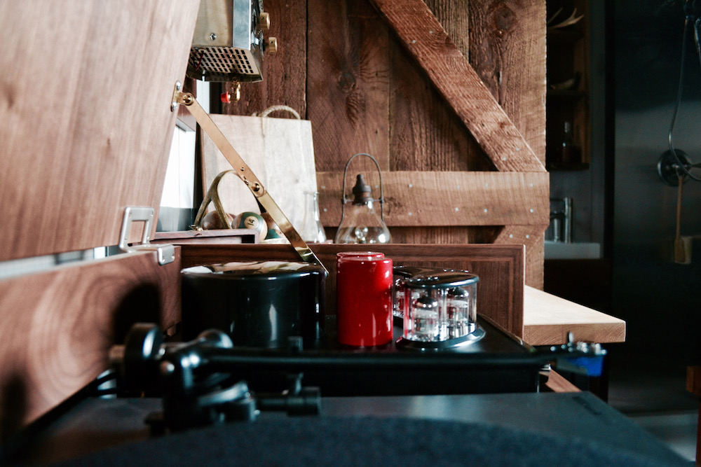 aerodynamic-tiny-house-8