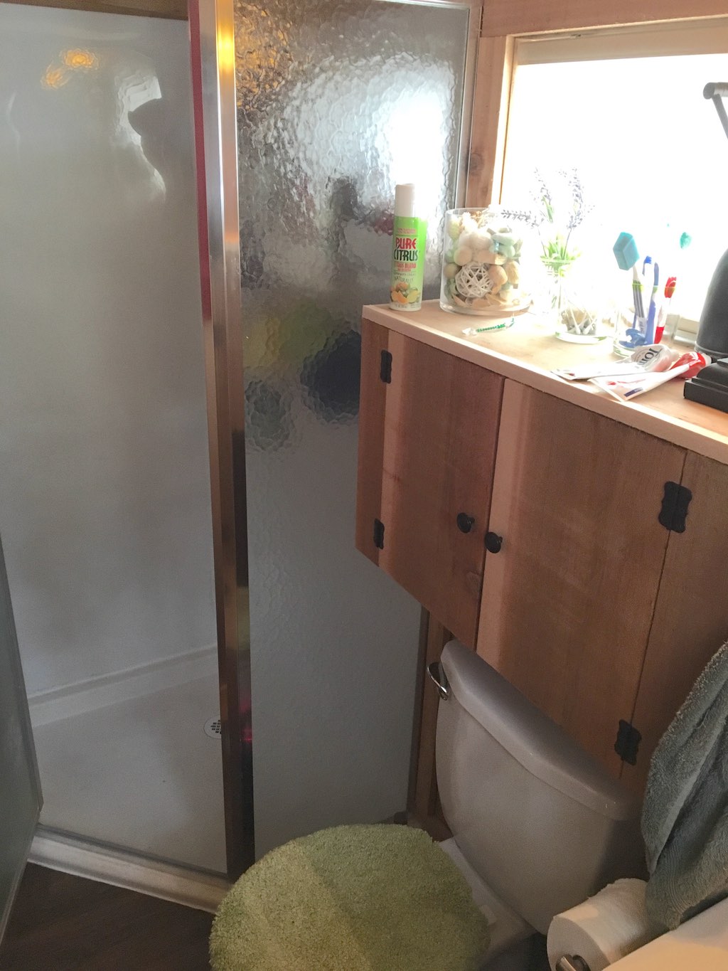 this-is-livin-tiny-house-14