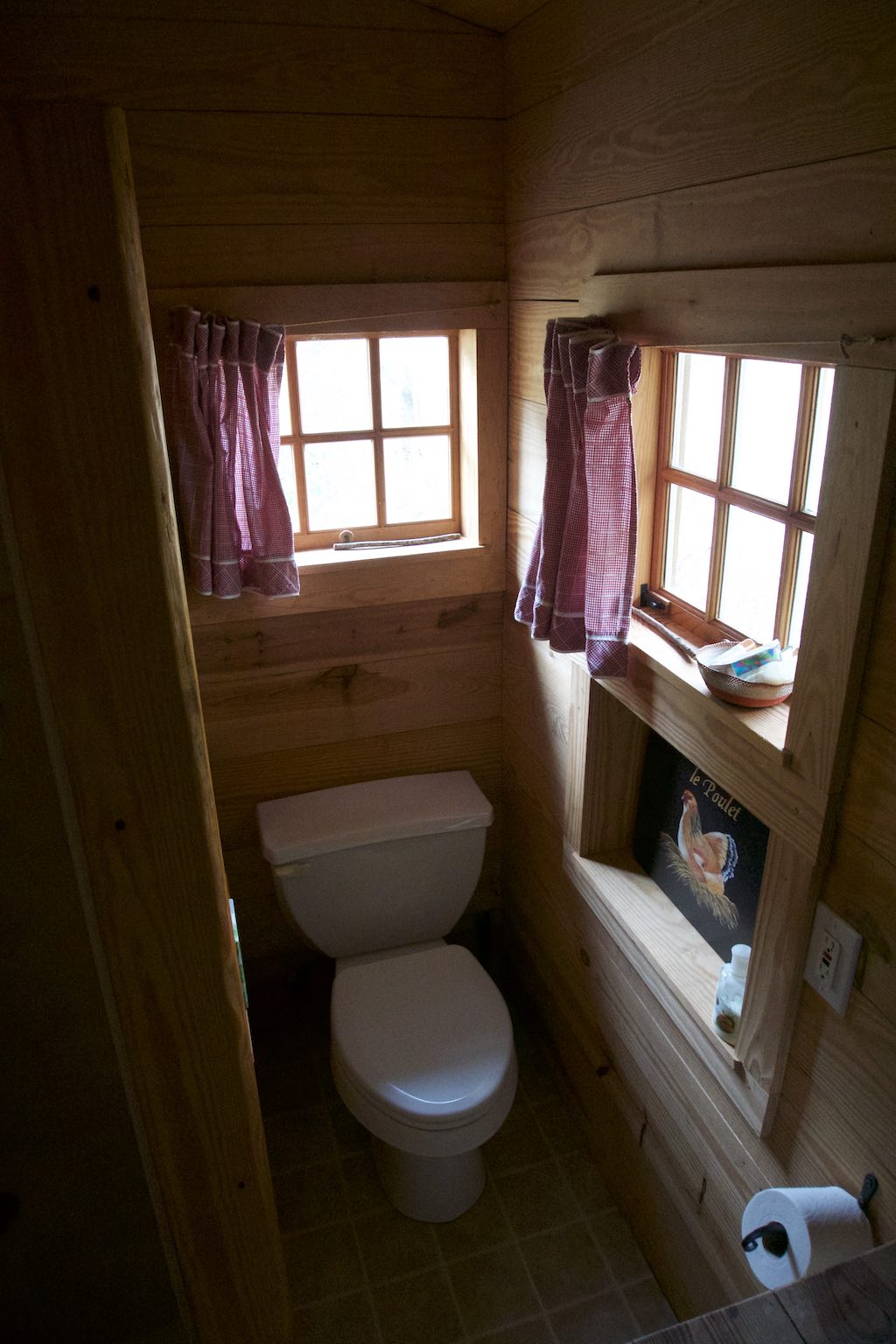 tiny-cabin-15