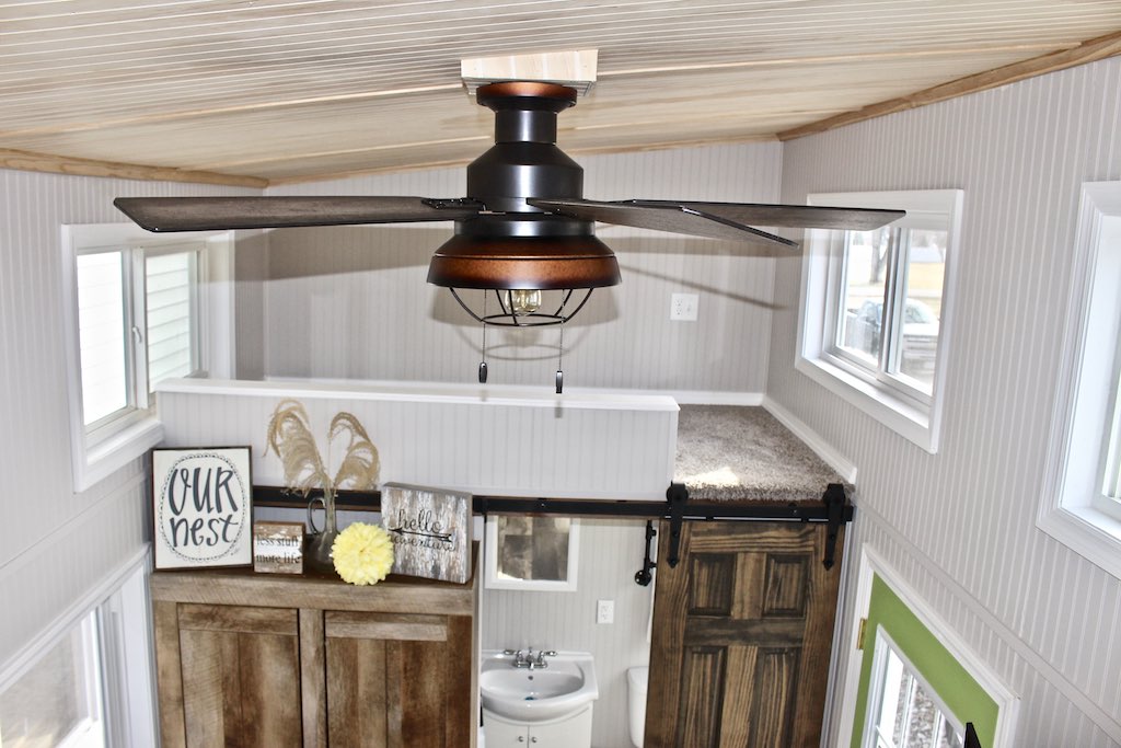 chic-shack-lime-green-mini-mansions-tiny-homes-15