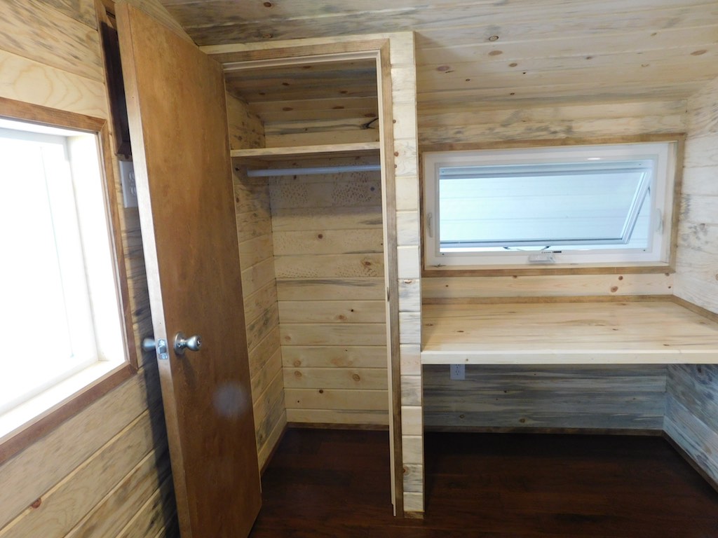 purple-monster-tiny-diamond-homes-12